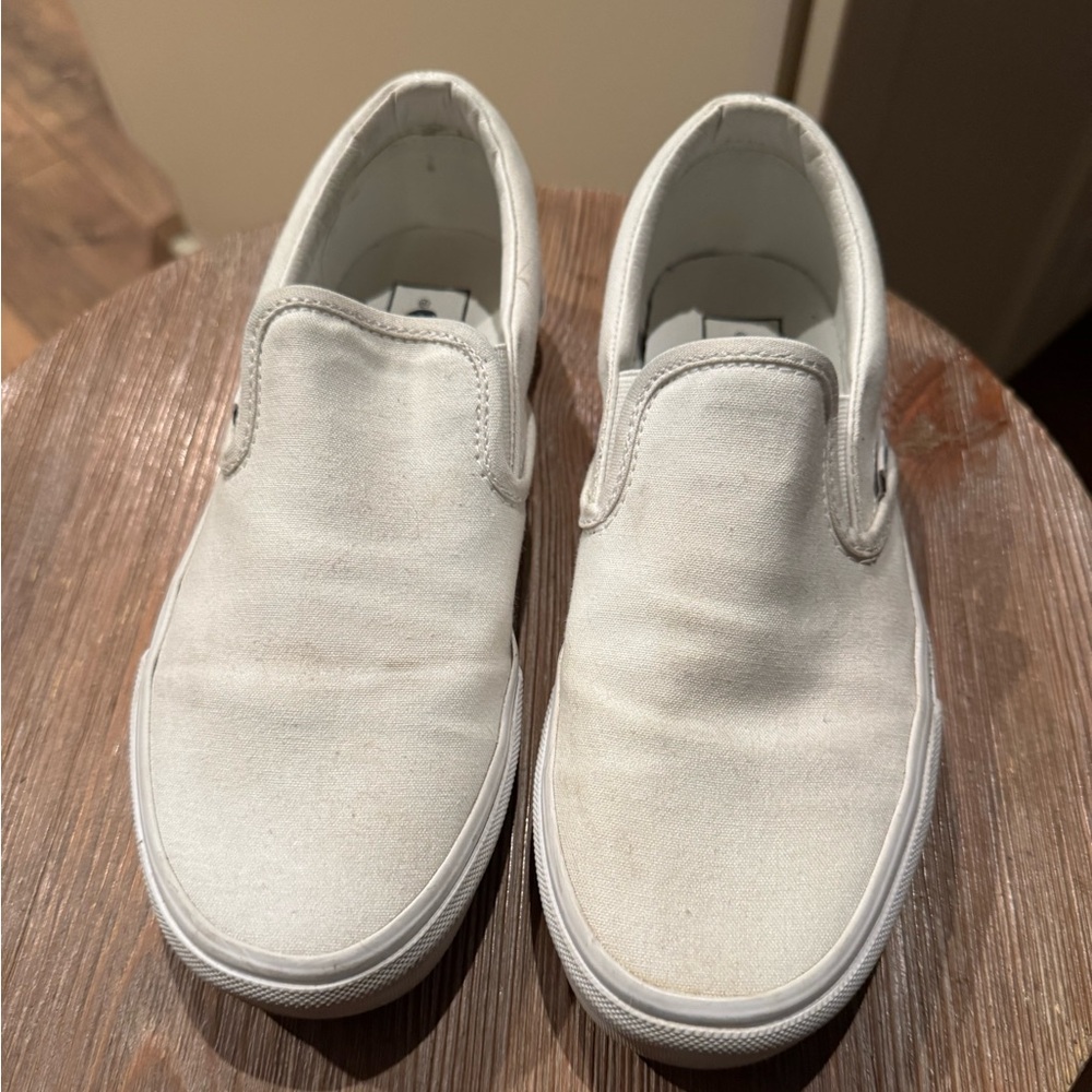 Vans Unisex White Slip-On Canvas Sneakers